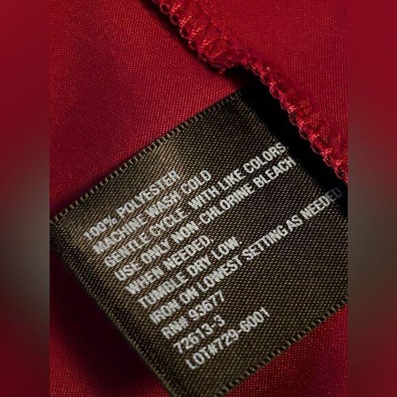 East 5th Women Blouse Large red Pleats Long Sleeve Button Down Collared EUC - Picture 5 of 10